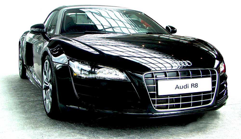 Audi_R8_3_Quarter_web